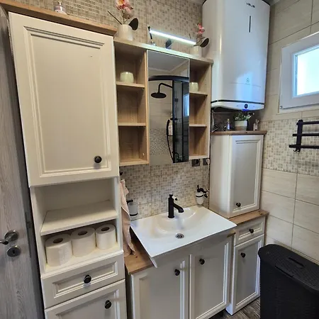 Prosperino Apartment Vis